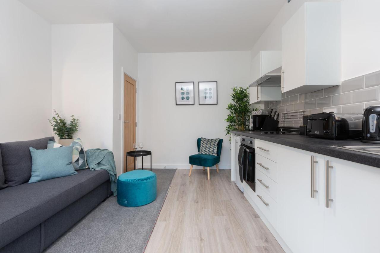 Charles Alexander Short Stay - Charnley House Apartments 블랙풀 외부 사진