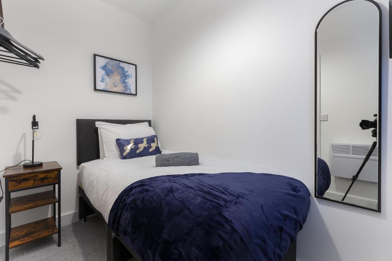 Charles Alexander Short Stay - Charnley House Apartments 블랙풀 외부 사진